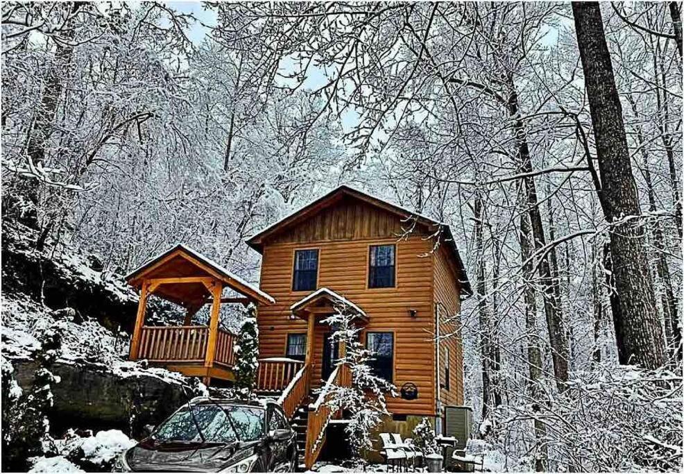 Permanent Vacation-Private Honeymoon Cabin With Hot Tub Villa Сивиървил Екстериор снимка